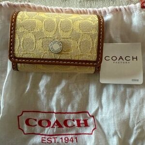 RARE**NEW COACH Contact Lens Case w/holders & Mirror-Lemon Monogram